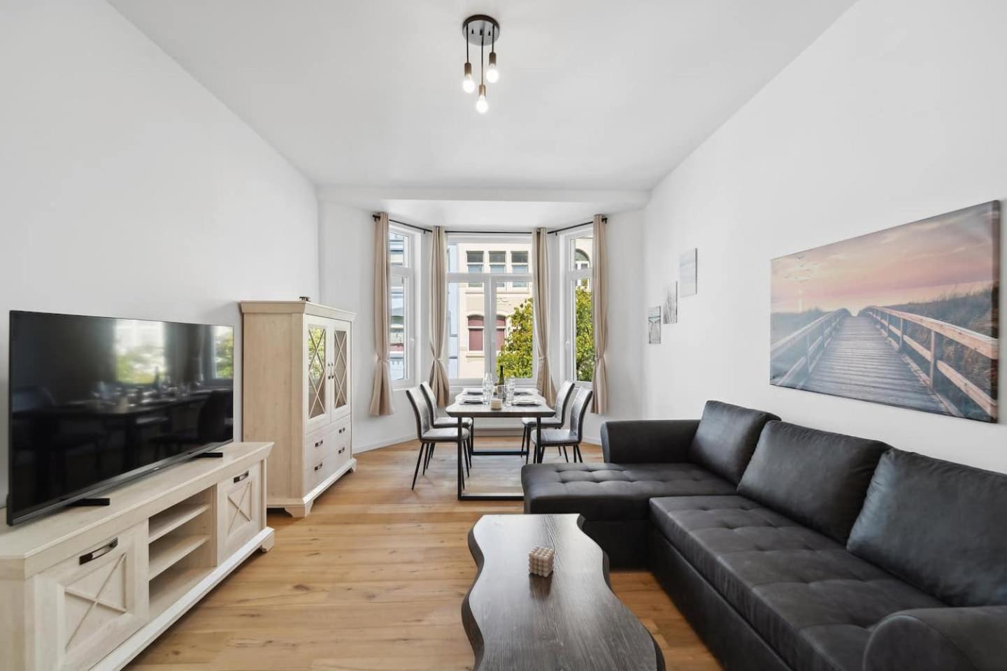 Infinity Stay Ferienapartments Rheinstrasse Wilhelmshaven Exterior foto