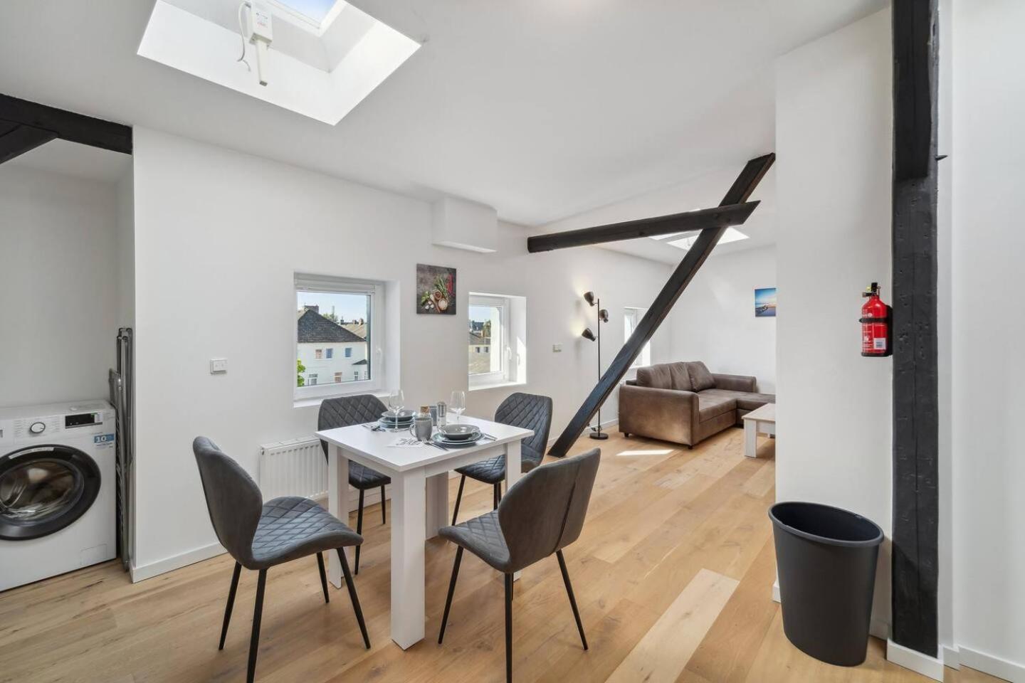 Infinity Stay Ferienapartments Rheinstrasse Wilhelmshaven Exterior foto