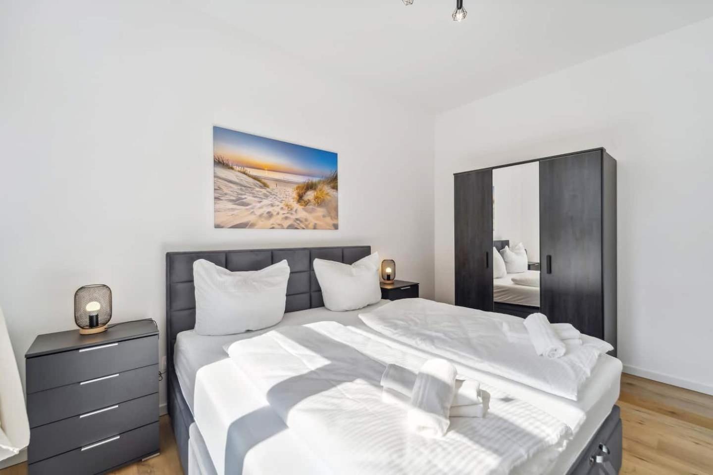 Infinity Stay Ferienapartments Rheinstrasse Wilhelmshaven Exterior foto