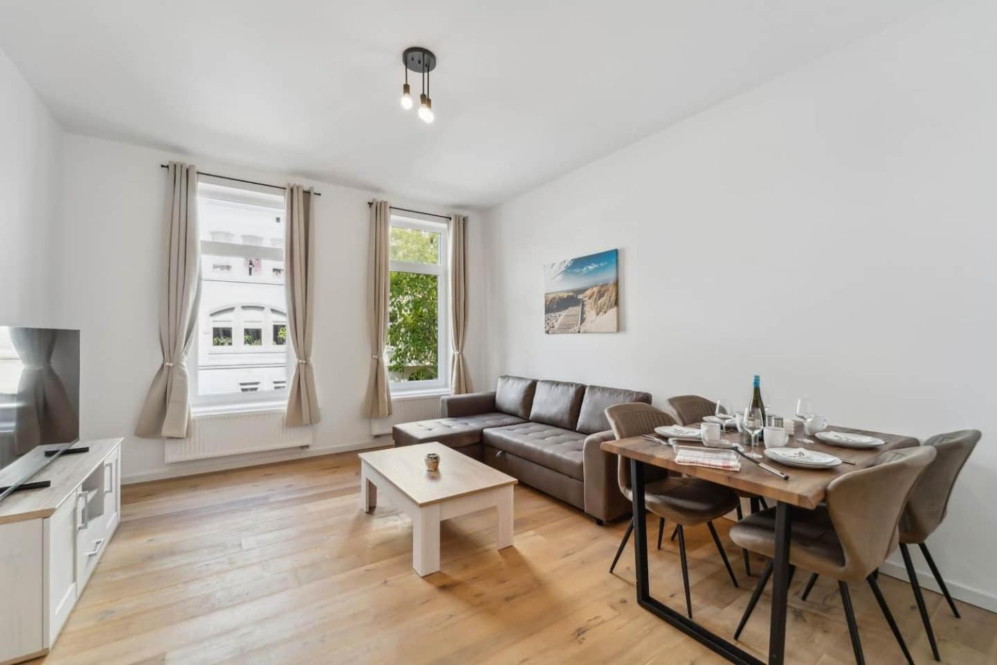 Infinity Stay Ferienapartments Rheinstrasse Wilhelmshaven Exterior foto